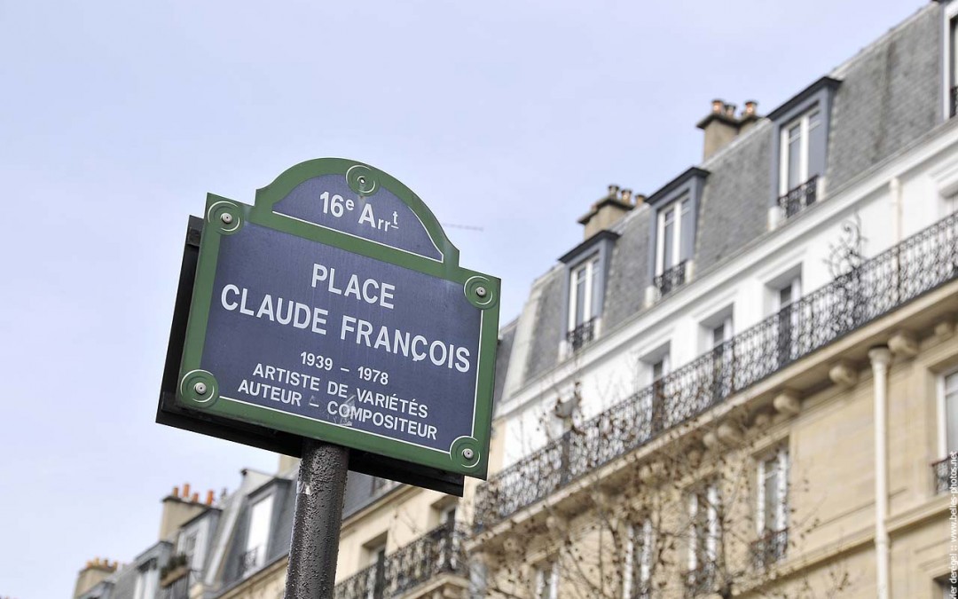 Place Claude François à Paris 16e