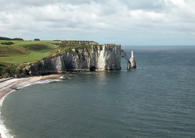 La plage et le golf d'Etretat