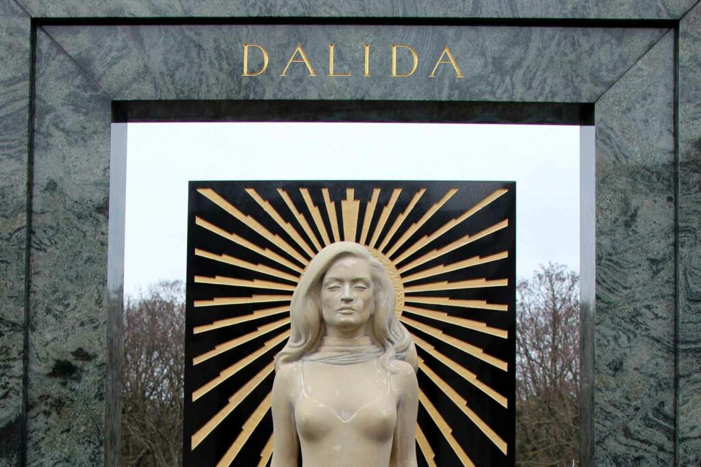 Tombe Dalida