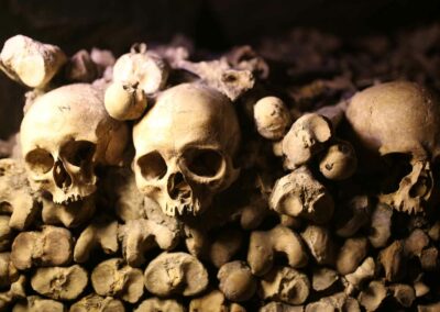 Catacombes de Paris crâne