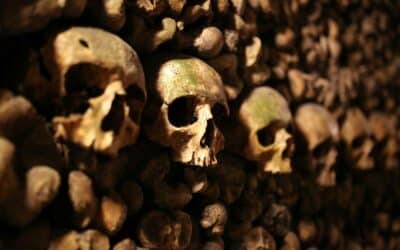 Catacombes de Paris : 3 secrets pour un voyage souterrain inoubliable